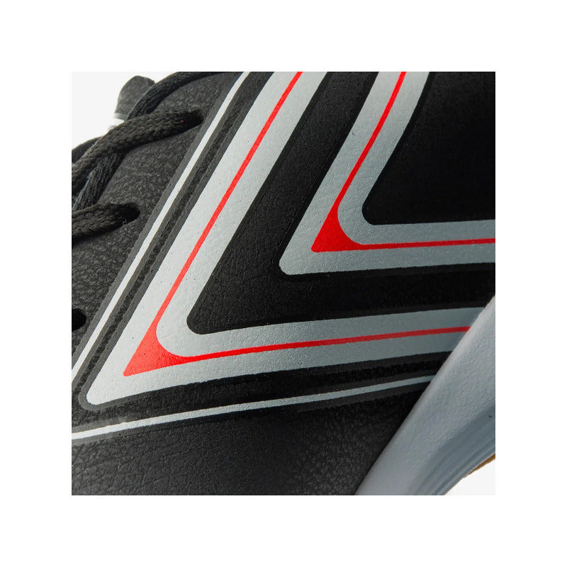 Chuteira Futsal Umbro Pro 5 Jr Preto Branco Coral 2024