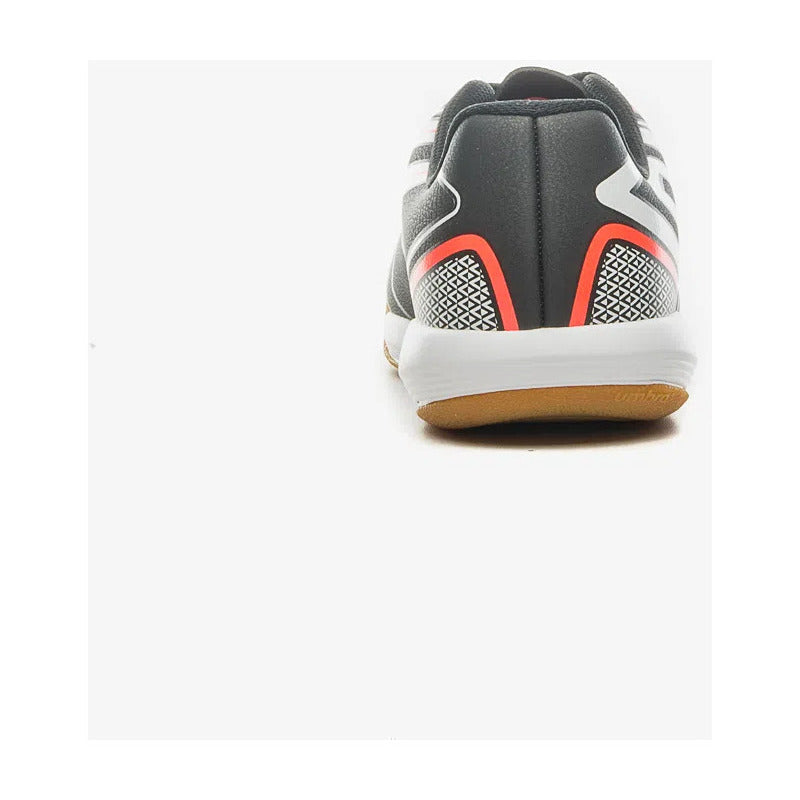 Chuteira Futsal Umbro Pro 5 Jr Preto Branco Coral 2024