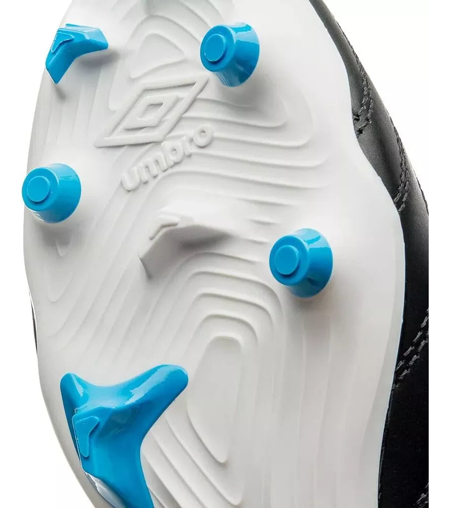 Chuteira Campo Umbro Tocco III Premier 2024